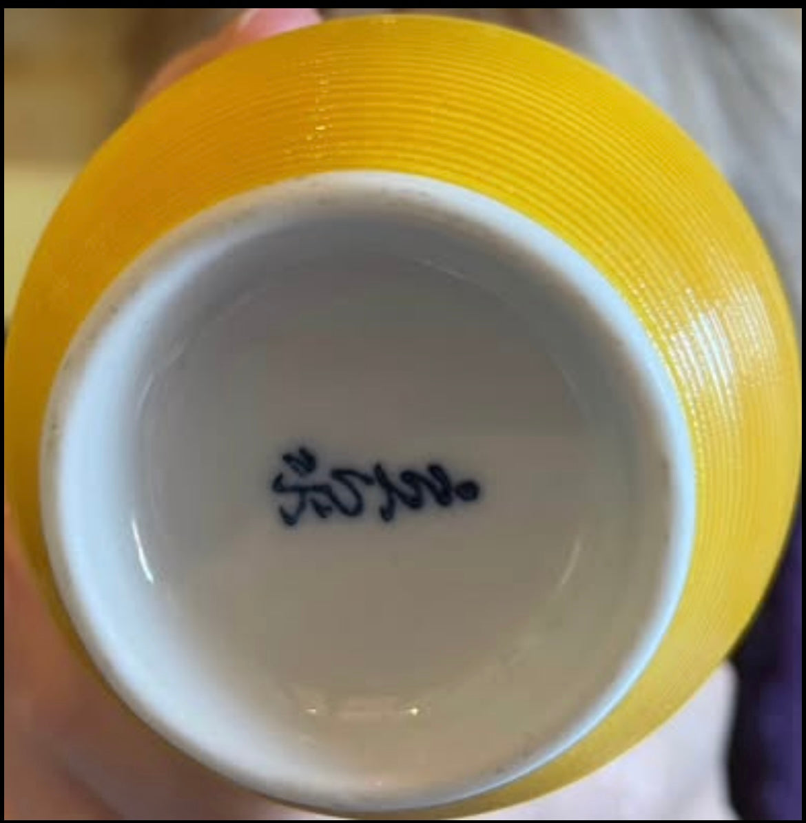 JAPANESE SAKE Vessel Signed Unusual Yellow Gourd Arita 14x8 cms. FREE POST